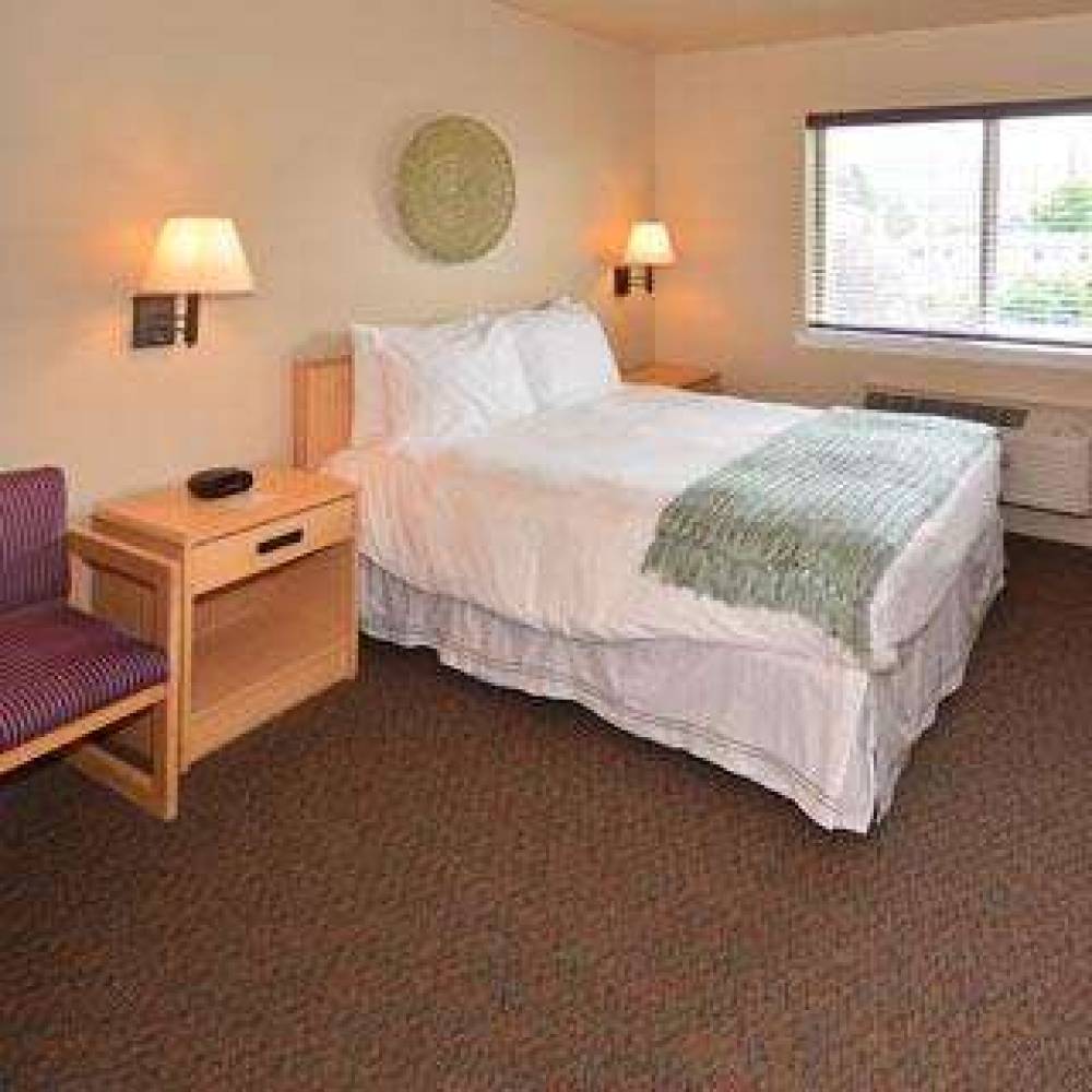 Garibaldi House Inn And Suites