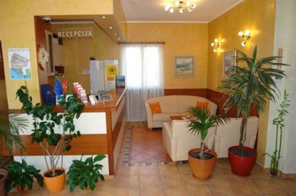 GARNI HOTEL FINESO 10