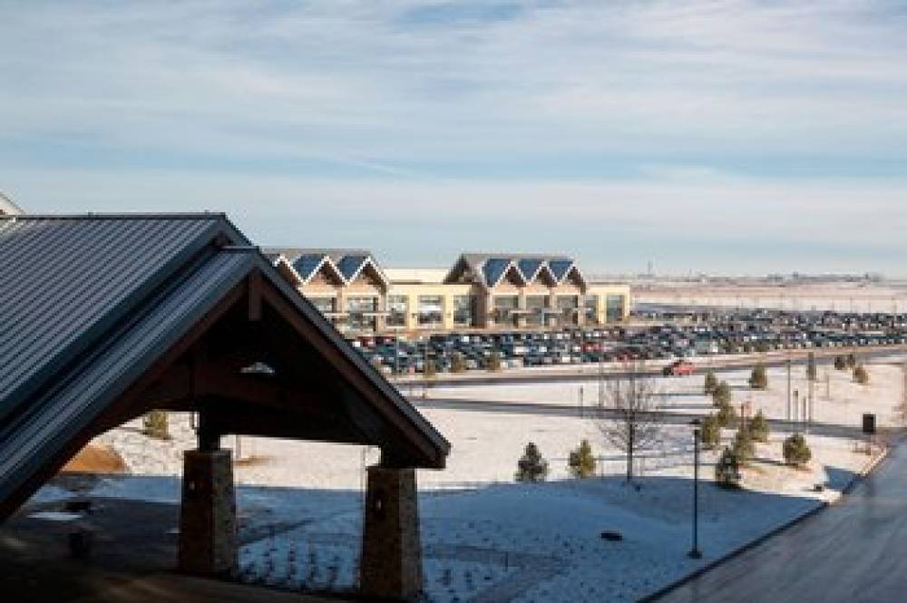 Gaylord Rockies Resort And Convention Center