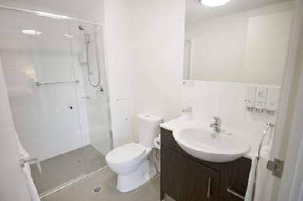 Gladstone City Central Apartment Hotel 4