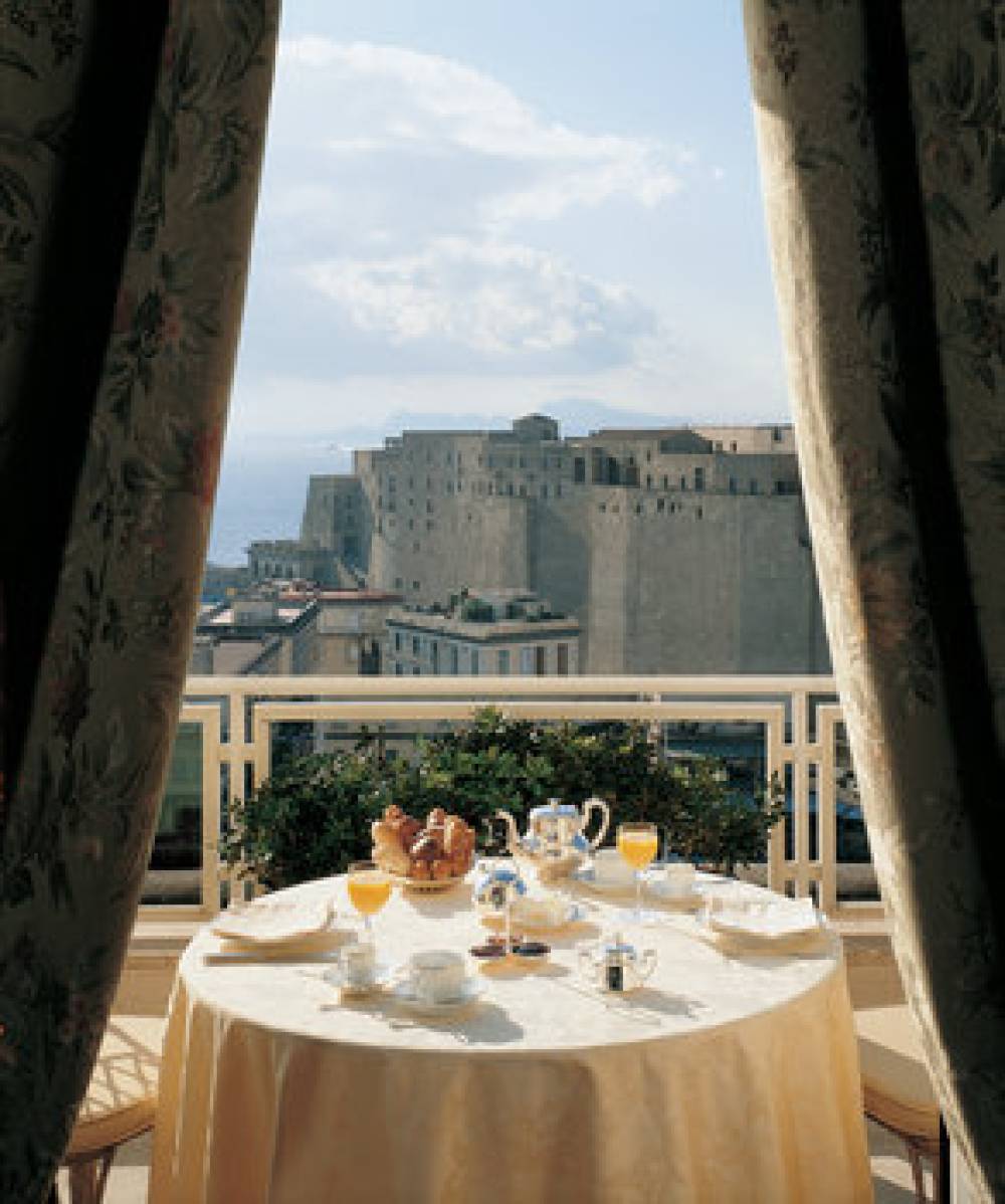 Grand Hotel Vesuvio 5