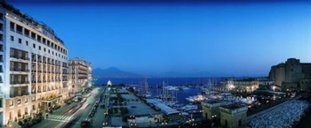 Grand Hotel Vesuvio 1