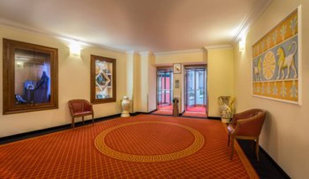 GRAND HOTEL YEREVAN 8