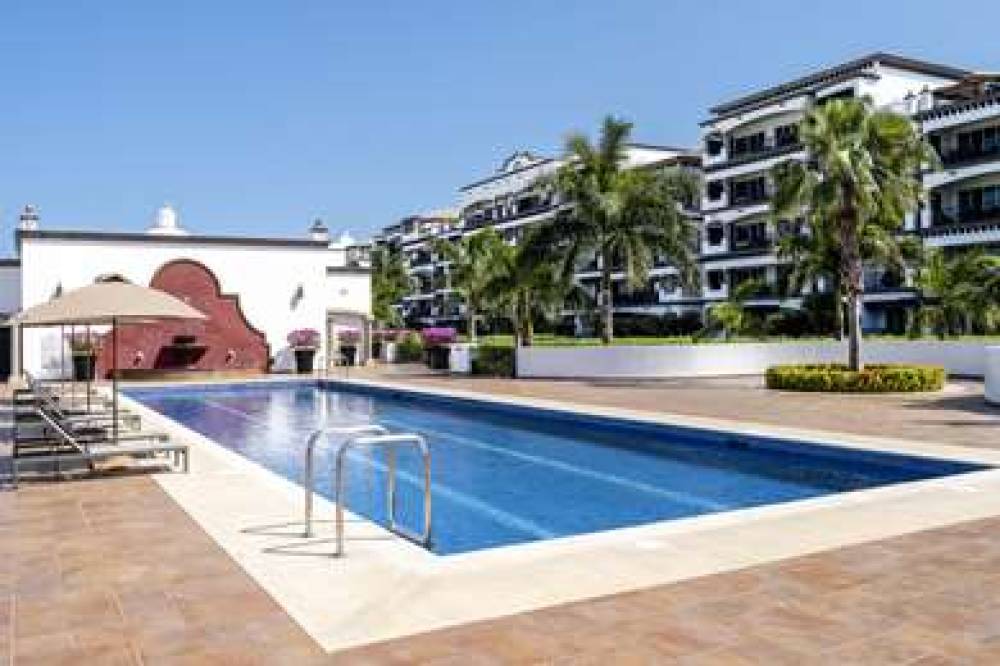 GRAND RESIDENCES RIVIERA CUN 3