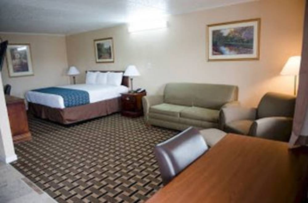 GRANDVIEW PLAZA INN AND SUITES 5