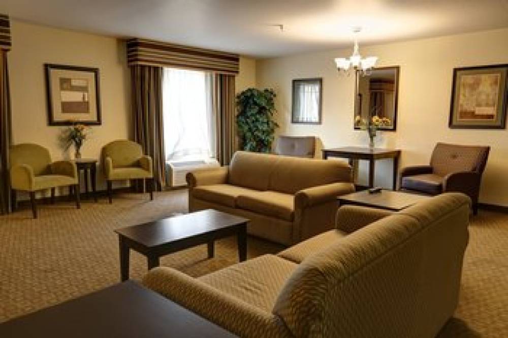 GreenTree Inn & Suites Florenc 5