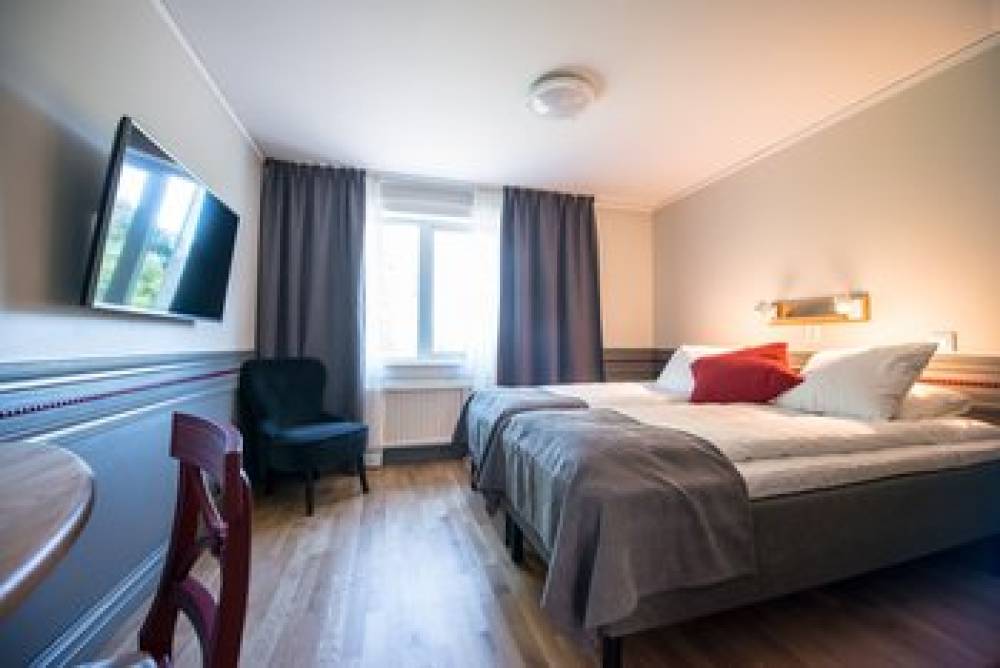 GYLLE HOTELL BORLANGE 5