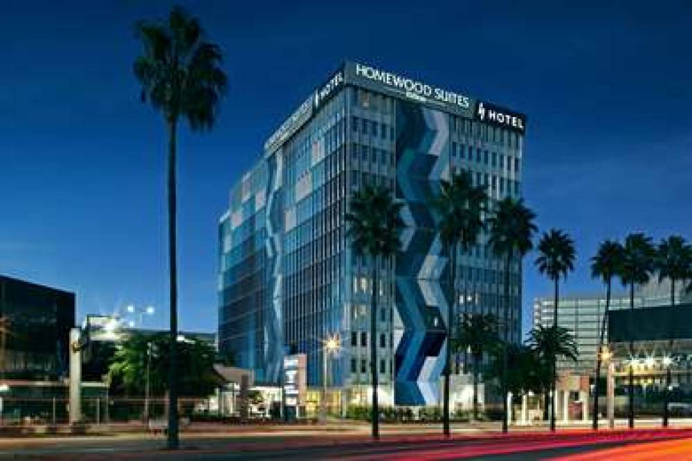 H Hotel Los Angeles Curio By Hilton