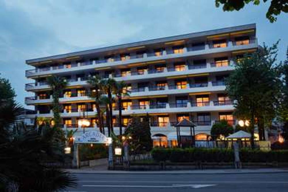 H4 HOTEL ARCADIA LOCARNO 1