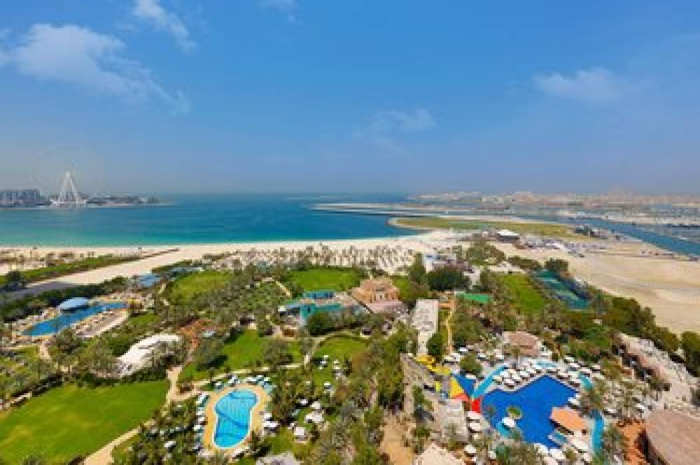 Habtoor Grand Beach Resort And Spa Autograph Collection 4