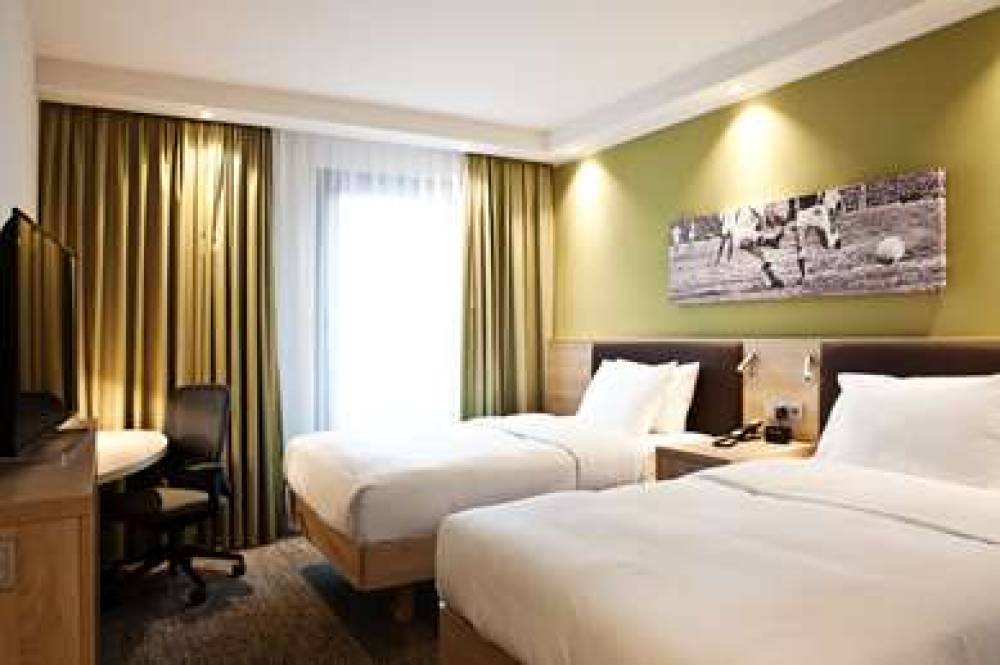 Hampton By Hilton Aachen Tivoli 10