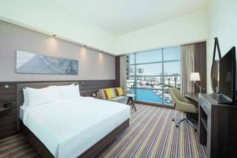 HAMPTON BY HILTON DUBAI AIRPORT 7