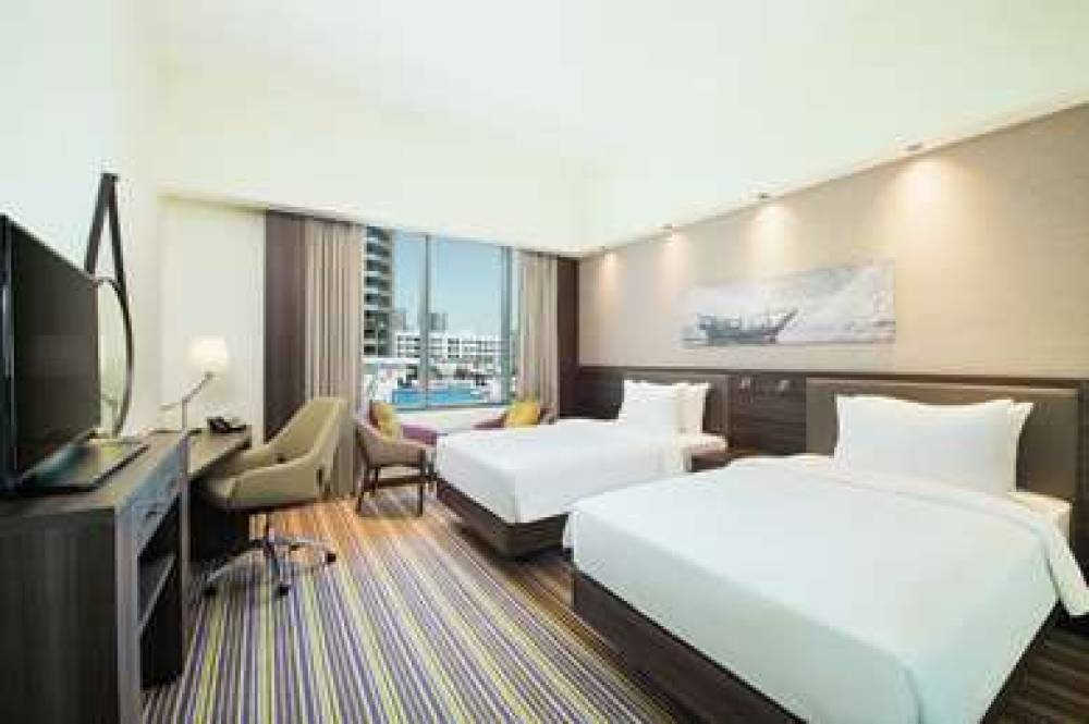 HAMPTON BY HILTON DUBAI AIRPORT 8