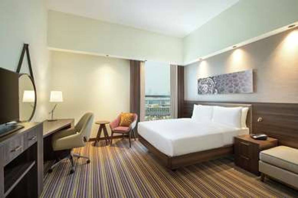 HAMPTON BY HILTON DUBAI AIRPORT 9