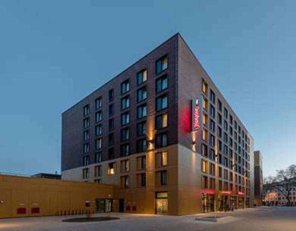 HAMPTON BY HILTON DUESSELDORF CITY 1