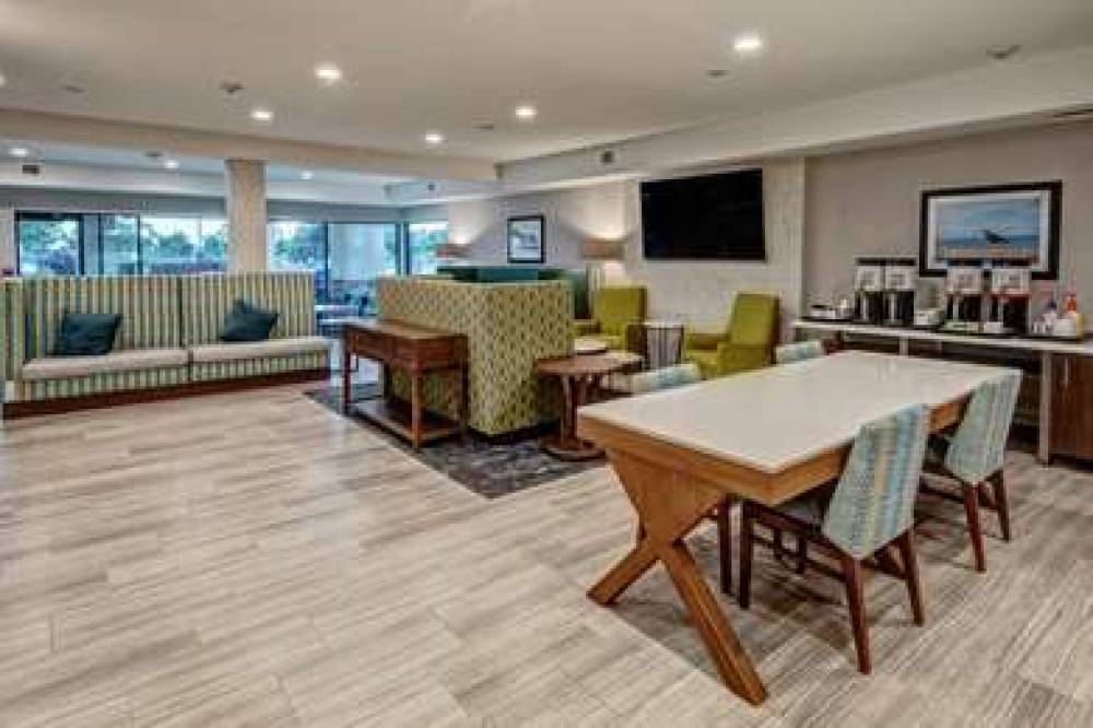 HAMPTON BY HILTON ENCINITAS 7