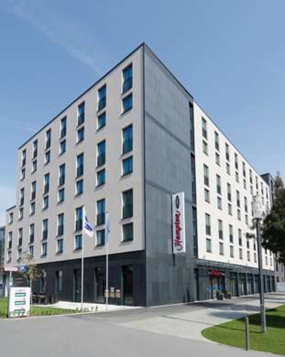 HAMPTON BY HILTON FRANKFURT MESSE 2