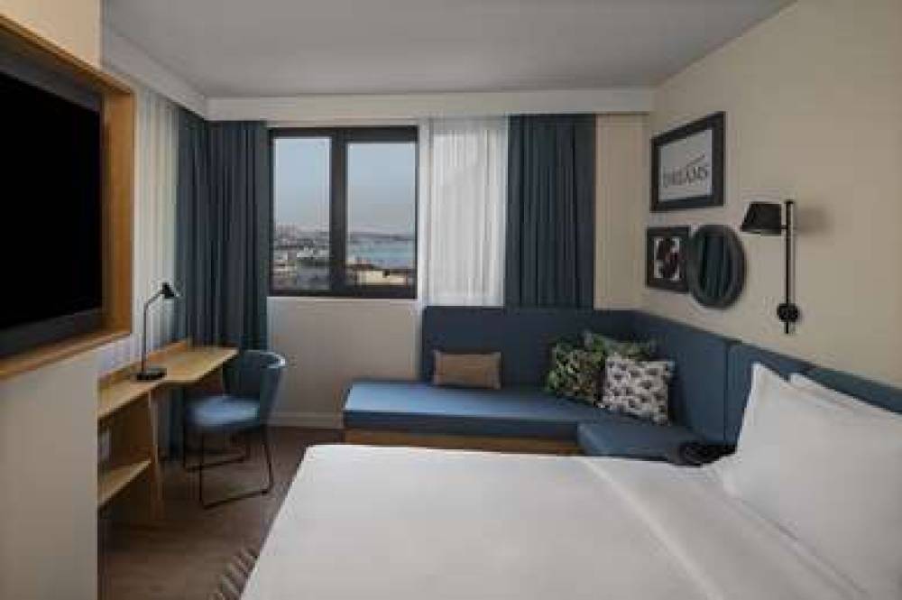 HAMPTON BY HILTON ISTANBUL SIRKECI 7