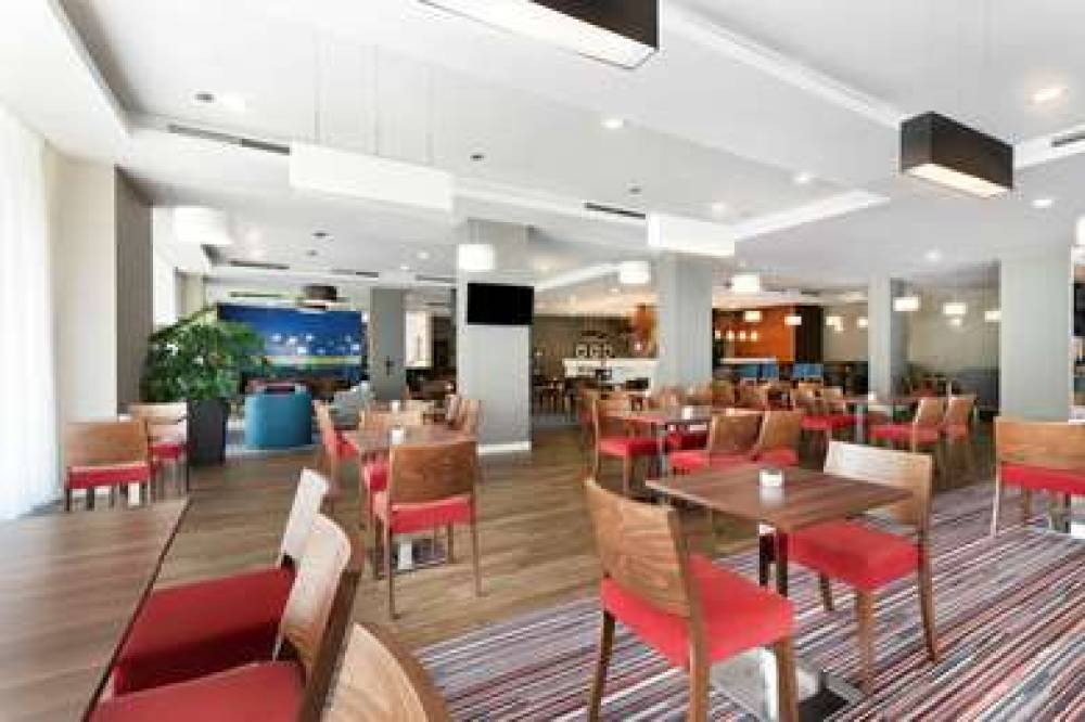 Hampton By Hilton Krakow 10