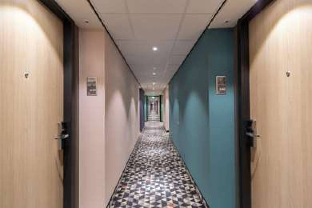 HAMPTON BY HILTON UTRECHT CENTRAL 9