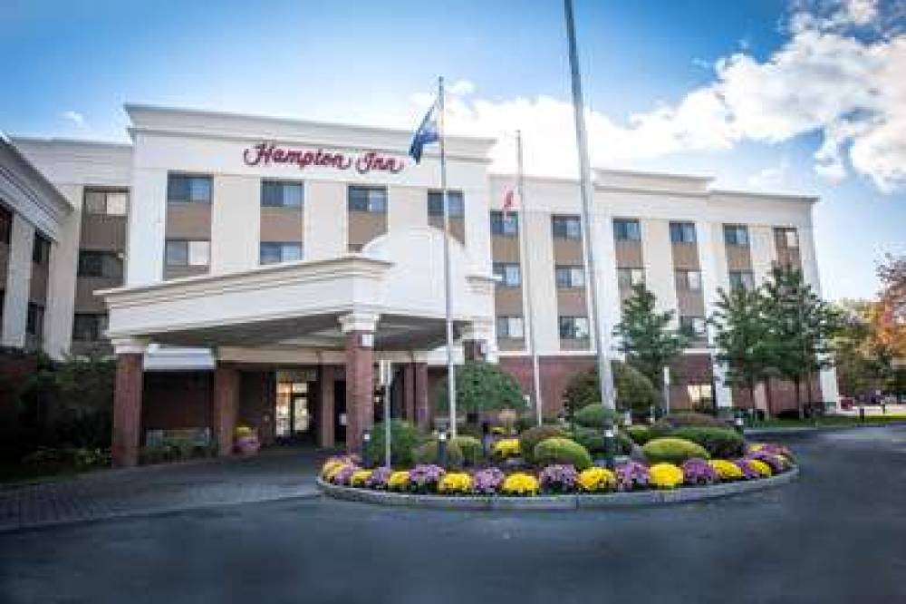 HAMPTON INN ALBANY-WESTERN AVE/UNIV 1