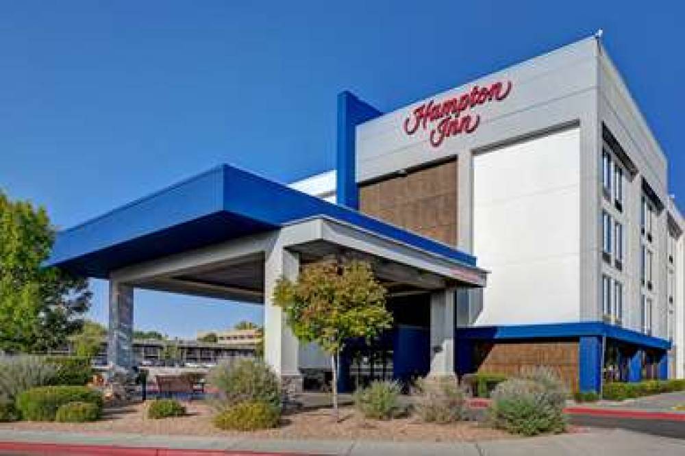 Hampton Inn Albuquerque, University-Midtown (UNM) 2