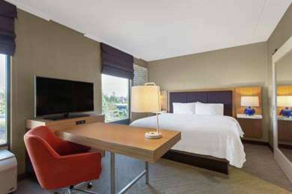 Hampton Inn &amp; Suites Albany-Airport 10