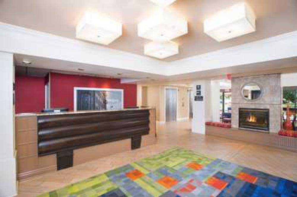 Hampton Inn &amp; Suites Annapolis 6