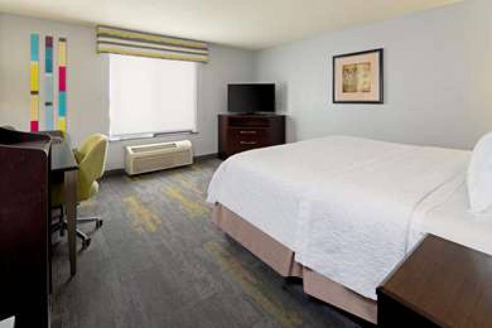 Hampton Inn &amp; Suites Bakersfield - Hwy 58 8