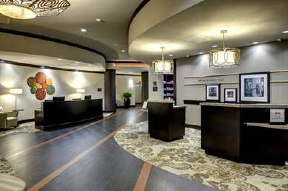 Hampton Inn &amp; Suites Baton Rouge, LA 4