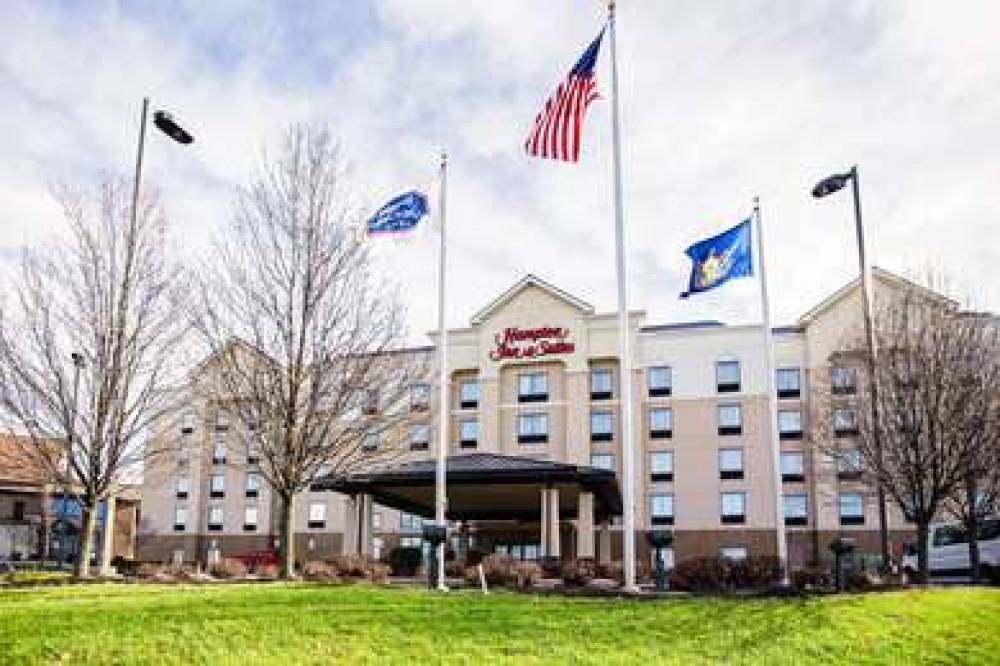 Hampton Inn &amp; Suites Blairsville 1