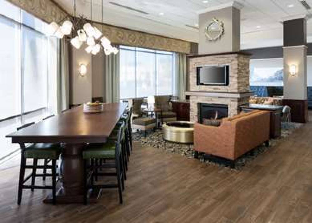 Hampton Inn &amp; Suites Boise-Downtown 6