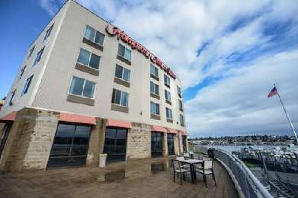 Hampton Inn &amp; Suites Bremerton 4