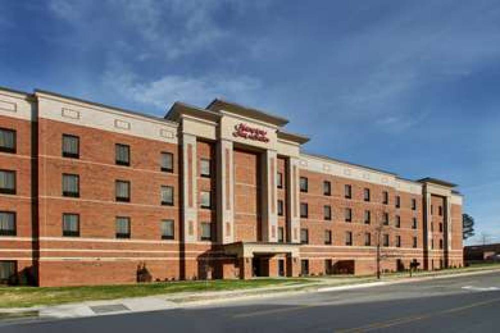 Hampton Inn &Amp; Suites By Hilton Knightdale Ral
