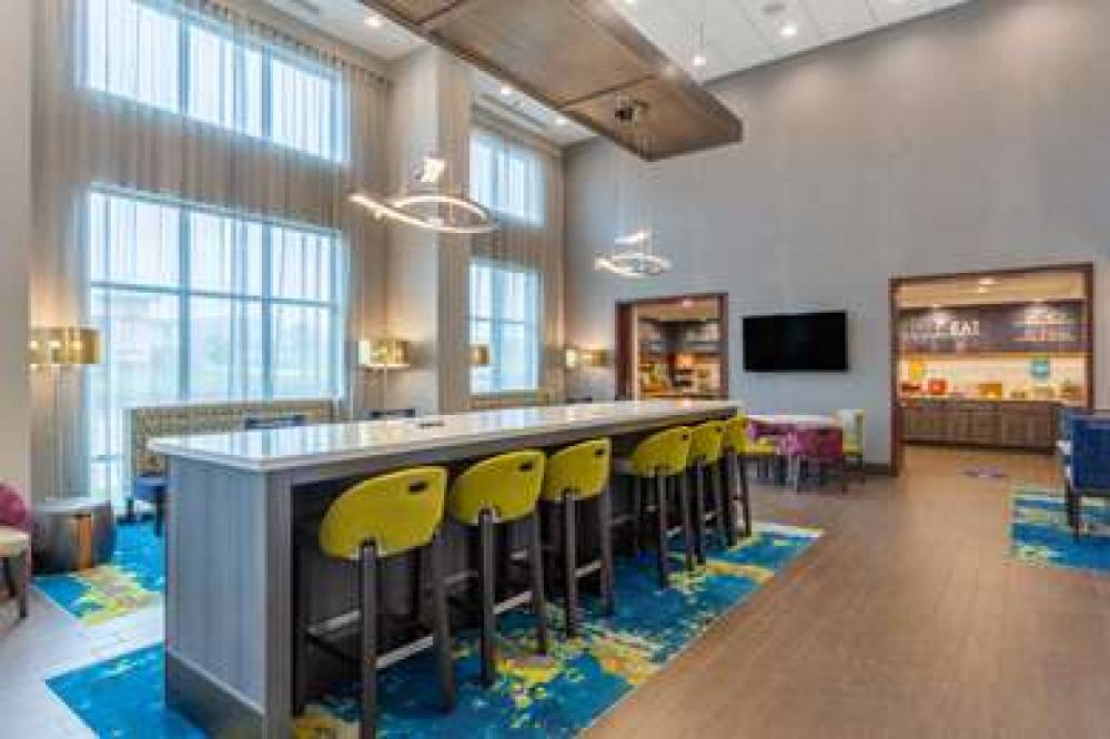 Hampton Inn &amp; Suites By Hilton/Southwest/Siou 9