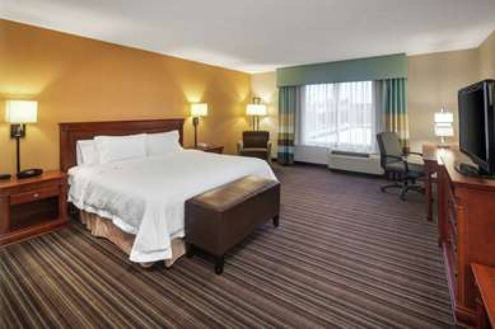 Hampton Inn &amp; Suites By Hilton Toronto Airport 10