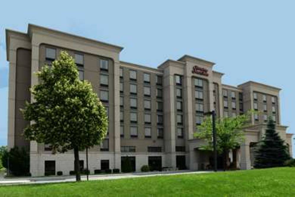 Hampton Inn &amp; Suites By Hilton Windsor 1