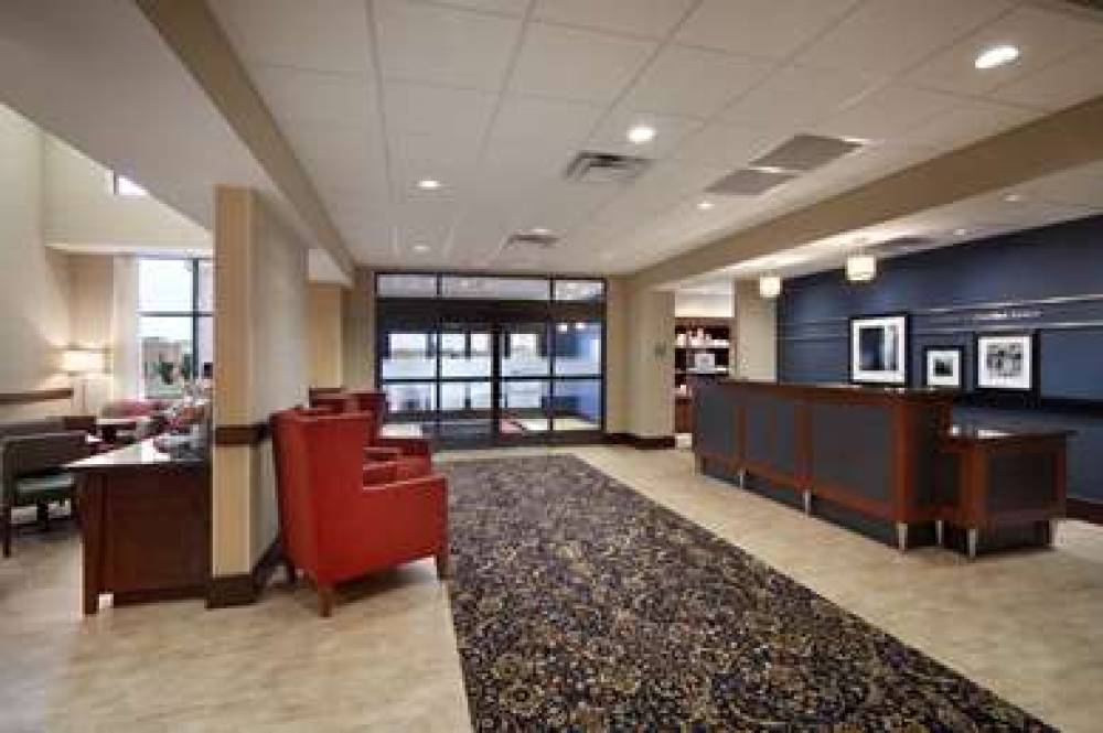 Hampton Inn &amp; Suites Charles Town, WV 4