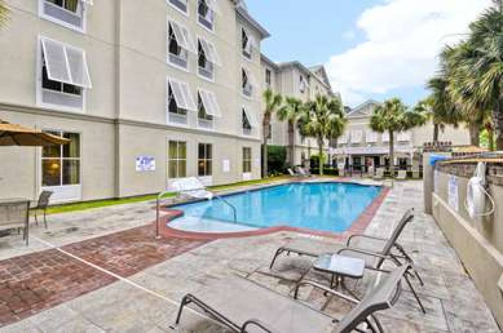 Hampton Inn &amp; Suites Charleston-West Ashley 10