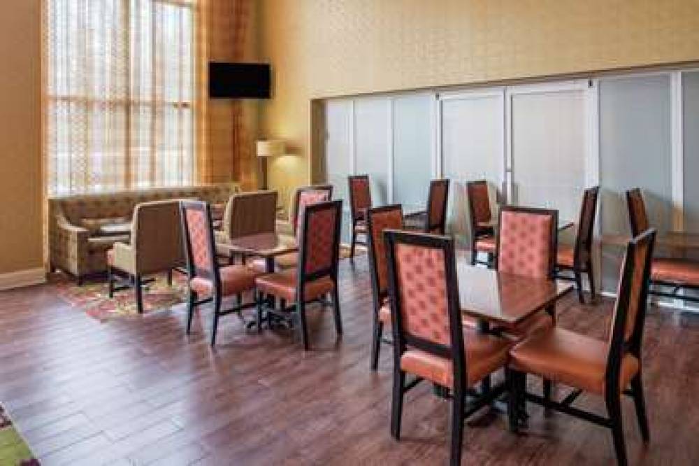 Hampton Inn &amp; Suites Charlotte-Arrowood 5