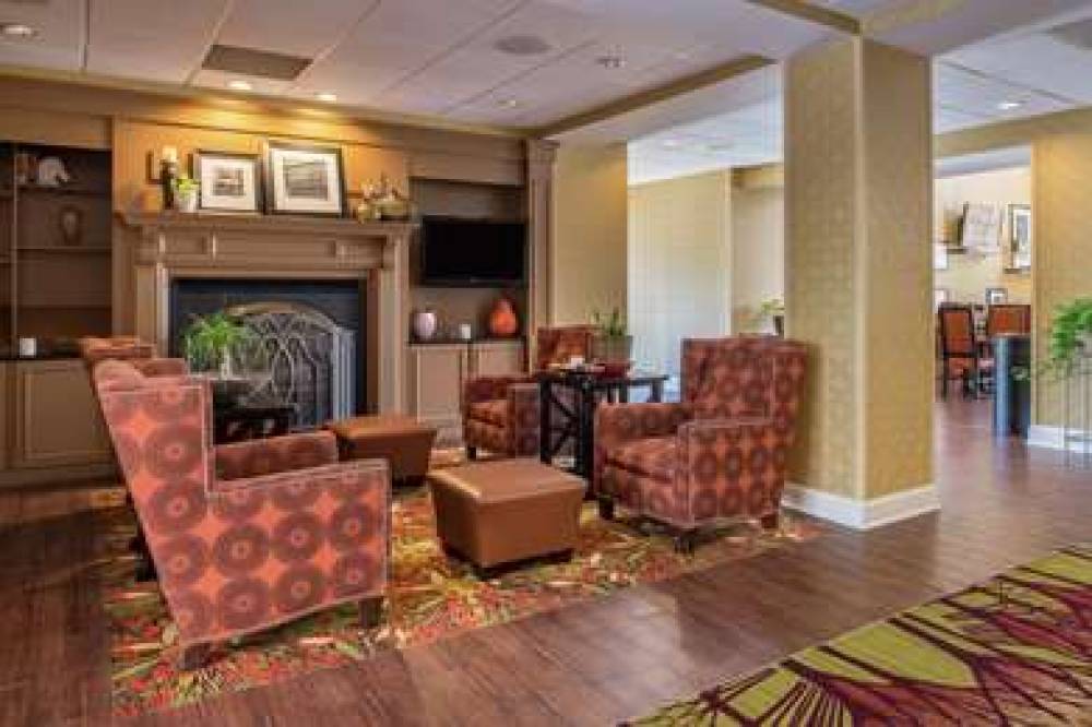 Hampton Inn &amp; Suites Charlotte-Arrowood 10