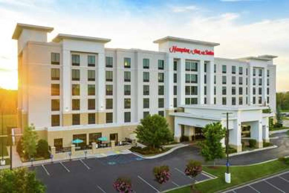 Hampton Inn &amp; Suites Chattanooga, TN 2