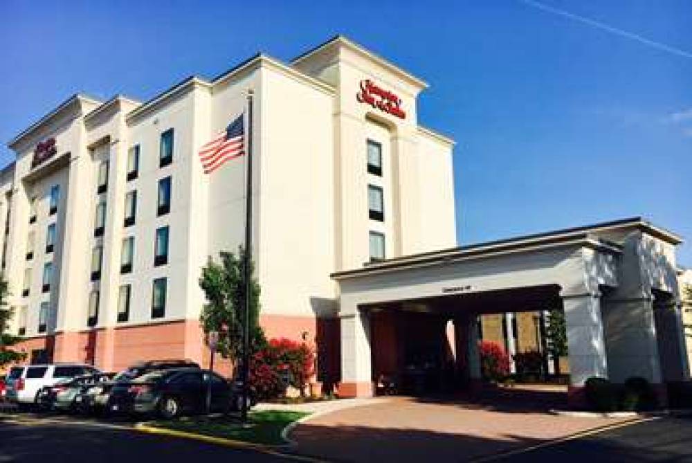 Hampton Inn &amp; Suites Chesapeake-Battlefield B 1