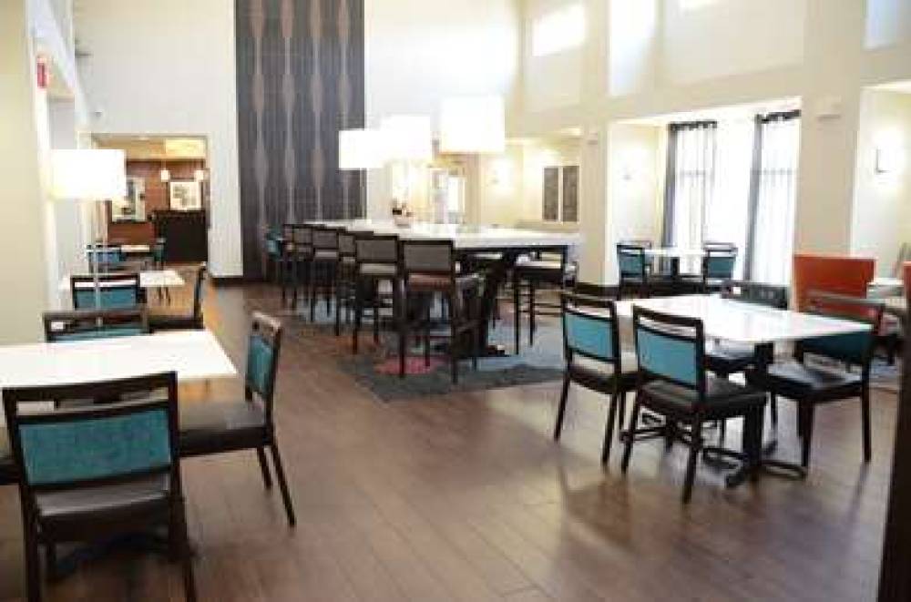 Hampton Inn &amp; Suites Chicago Southland-Mattes 8