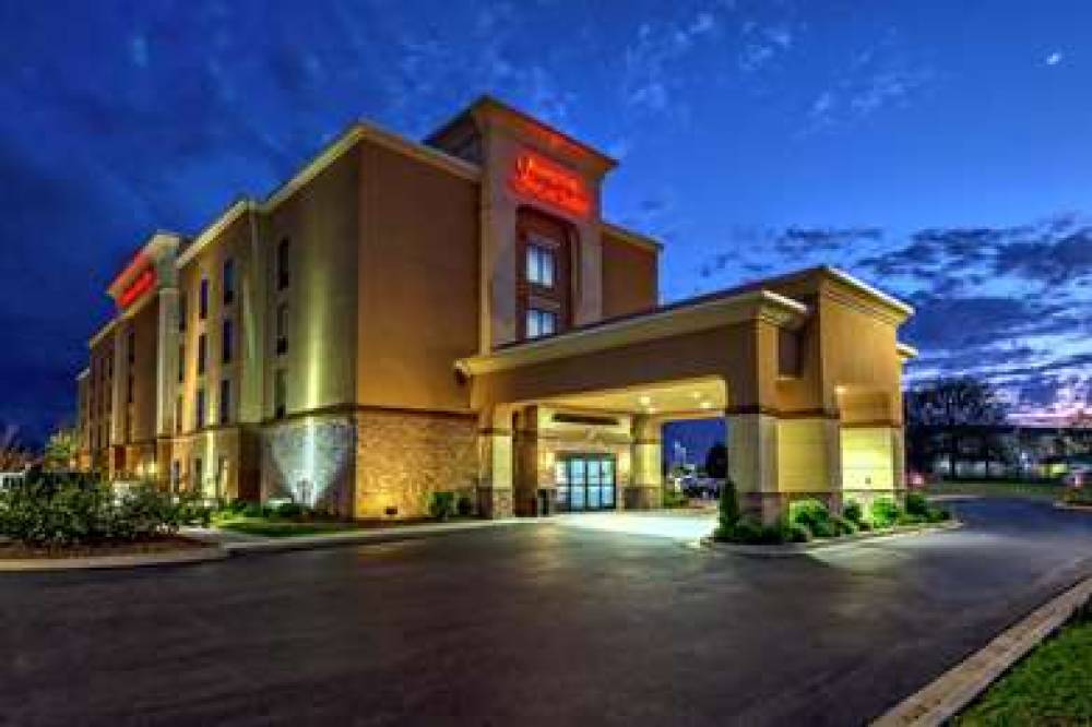 Hampton Inn &amp; Suites - Clarksville, TN 1