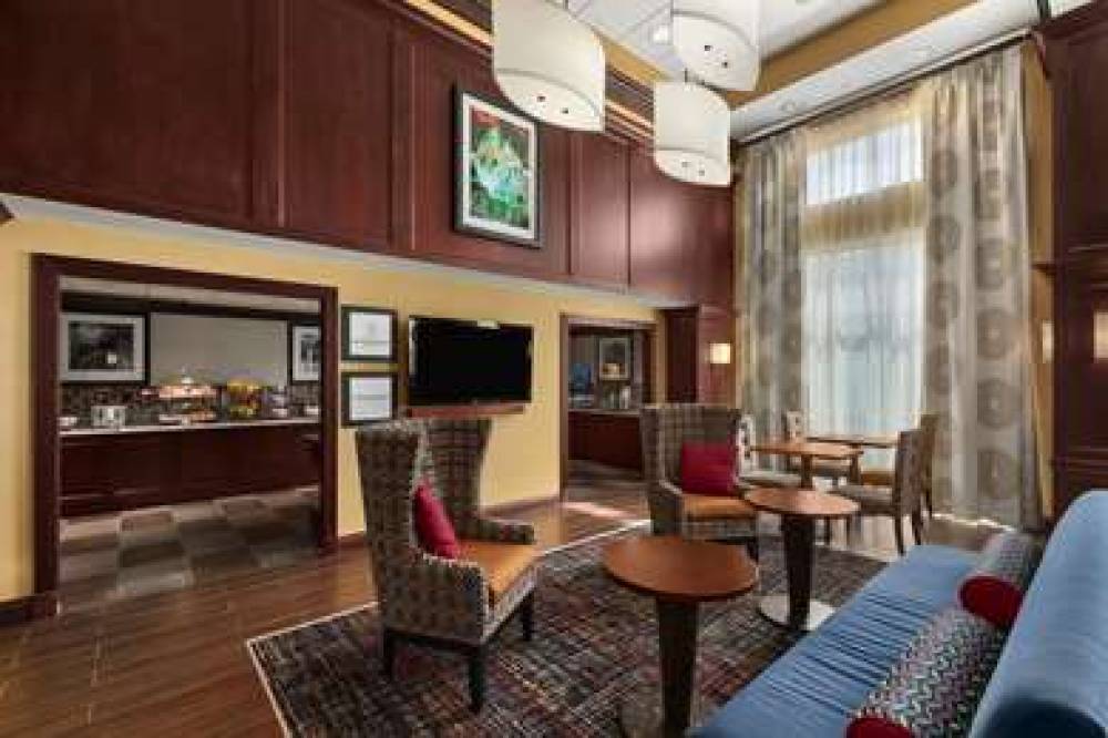 Hampton Inn &amp; Suites Cleveland-Beachwood 6