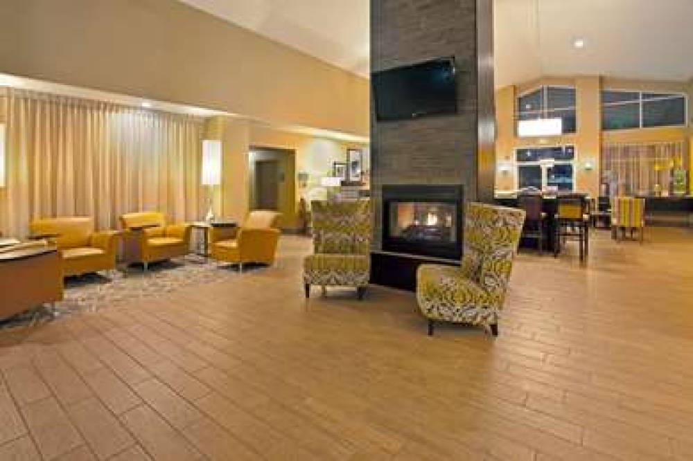 Hampton Inn &amp; Suites Cleveland-Independence 5