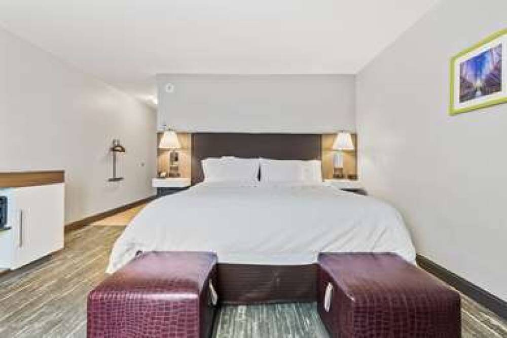 Hampton Inn &amp; Suites Colorado Springs-Air For 10