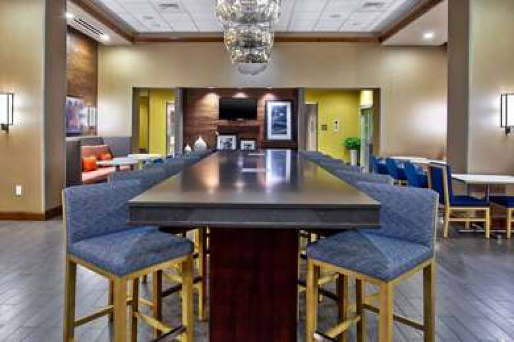 Hampton Inn &amp; Suites Columbia/Southeast Ft. J 10