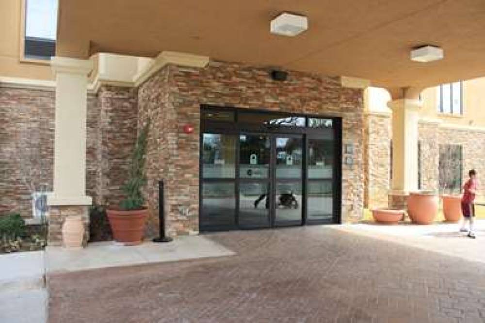 Hampton Inn &amp; Suites Dallas-Arlington Nrth-En 2